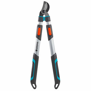 Gardena TeleCut 650-900 B lopper standing upright, front view