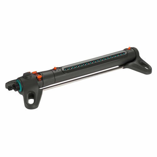 Gardena AquaZoom oscillating sprinkler bar on its base